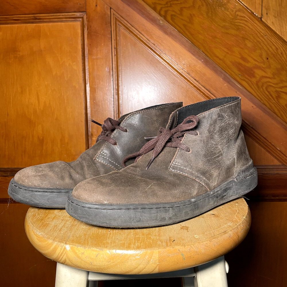 Clarks Brown Original Desert Boots - Sz men 9.5, Pre-owned, Fair Condition